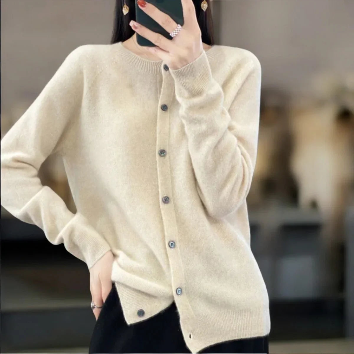 Victorial | Timeless Wool Cardigan (1+1 FREE)